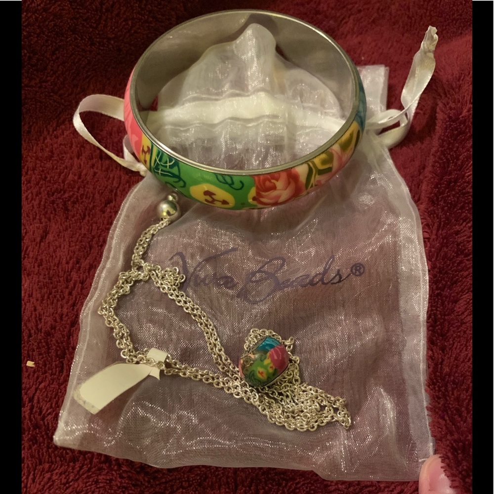 Brand New Vera Bradley Jewelry Set